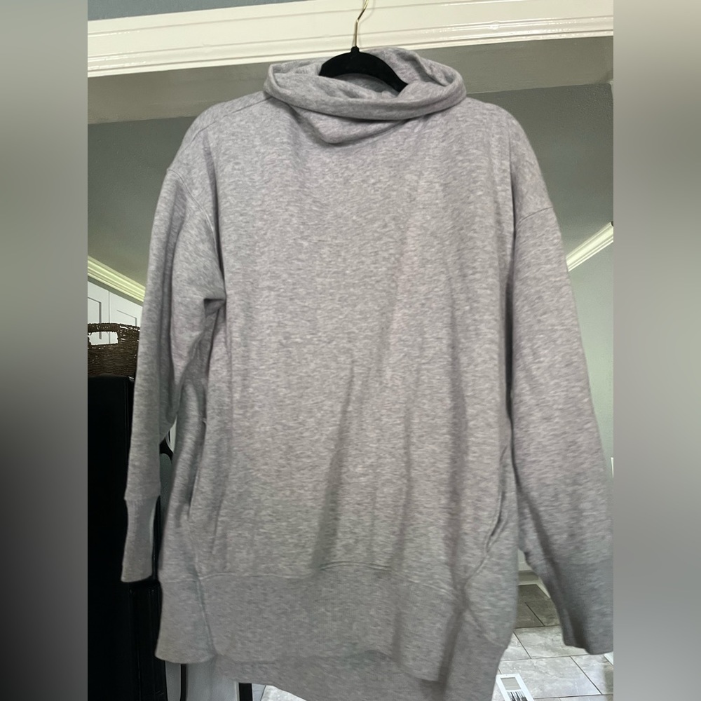 Grey high neck sweatshirt with pockets- very oversized!